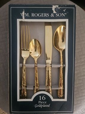 Wm. Rogers & Son Goldplated 16-Piece Flatware Set - Gold